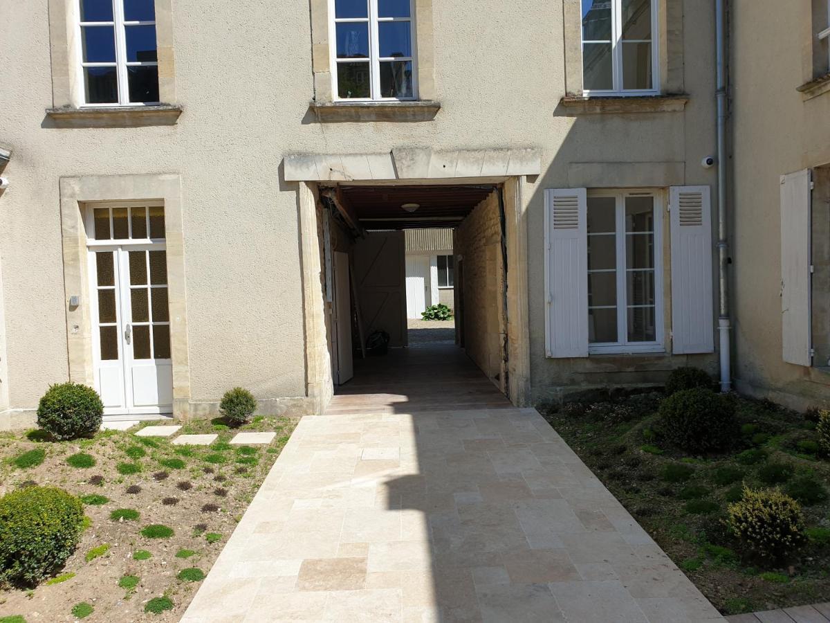 Au Loup Historic Apartments Bayeux Exterior photo