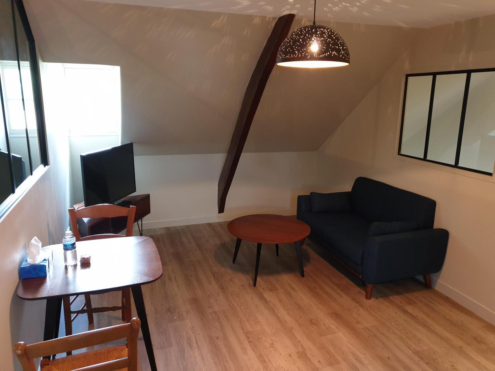 Au Loup Historic Apartments Bayeux Room photo